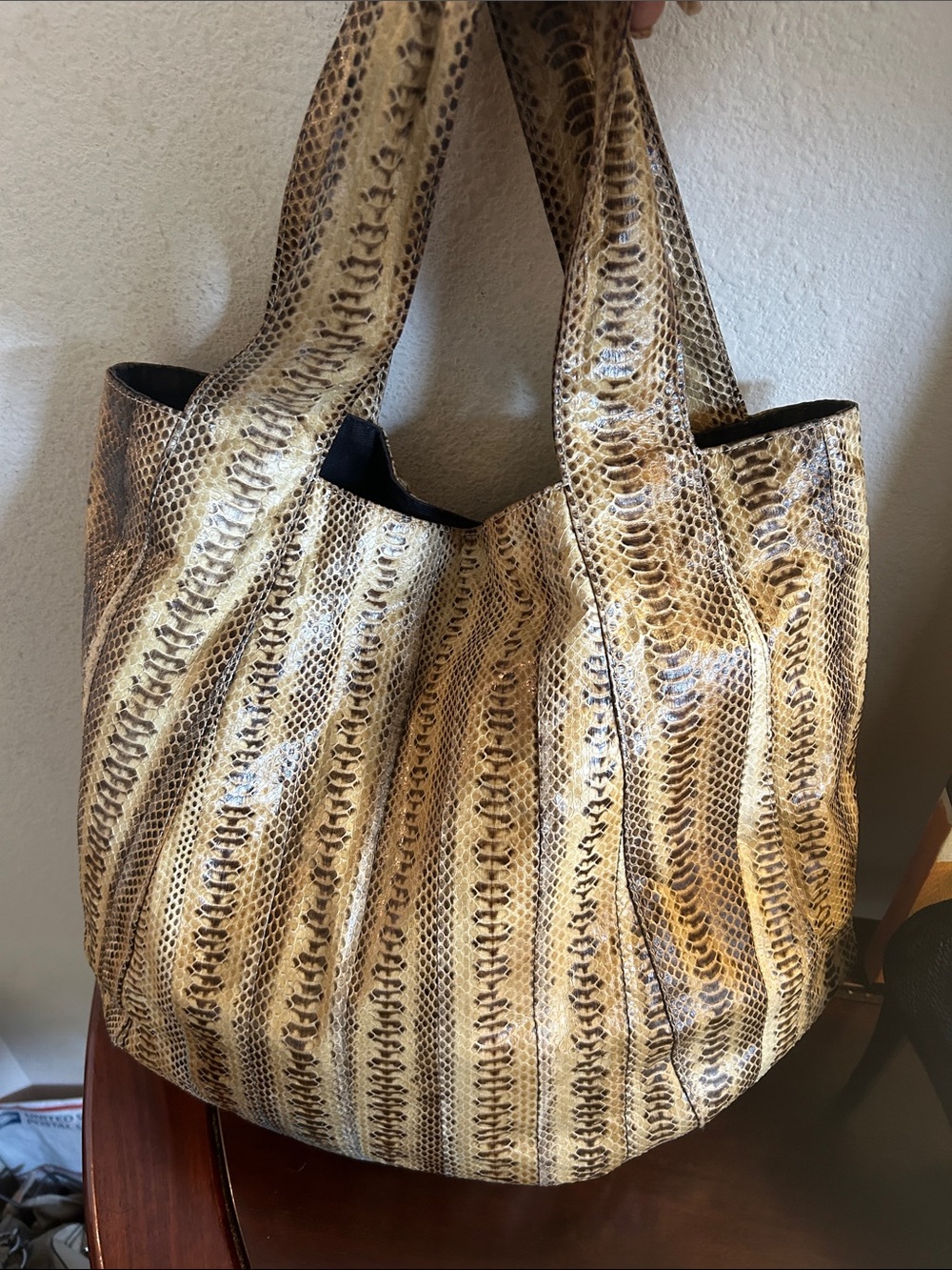 Beirn Snake-Print Tote Bag in Beige and Brown